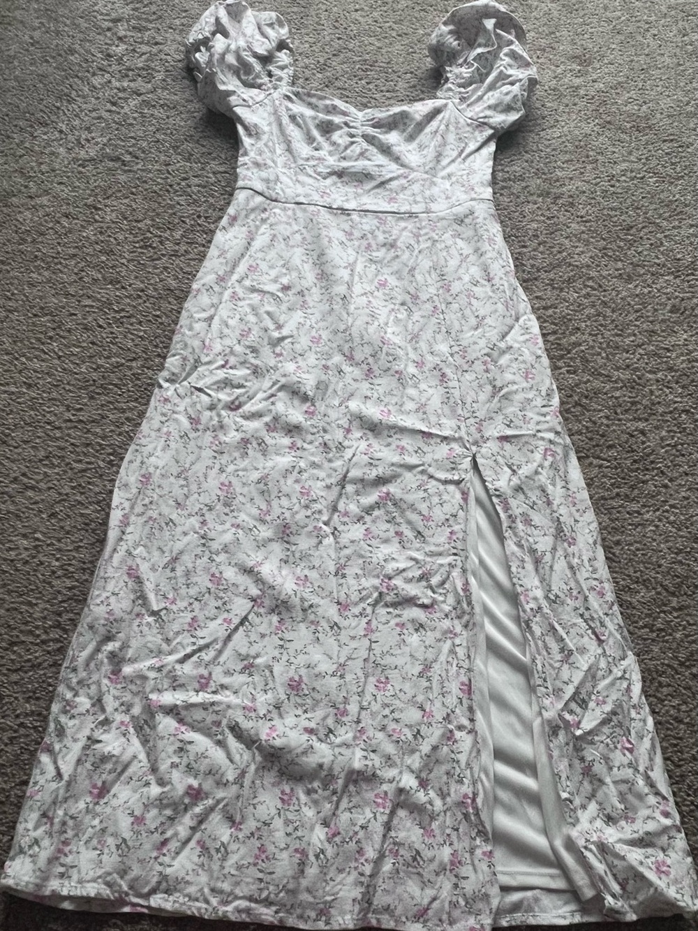Altar'd State White Maxi Dress with Pink Floral Print and Puff Sleeves